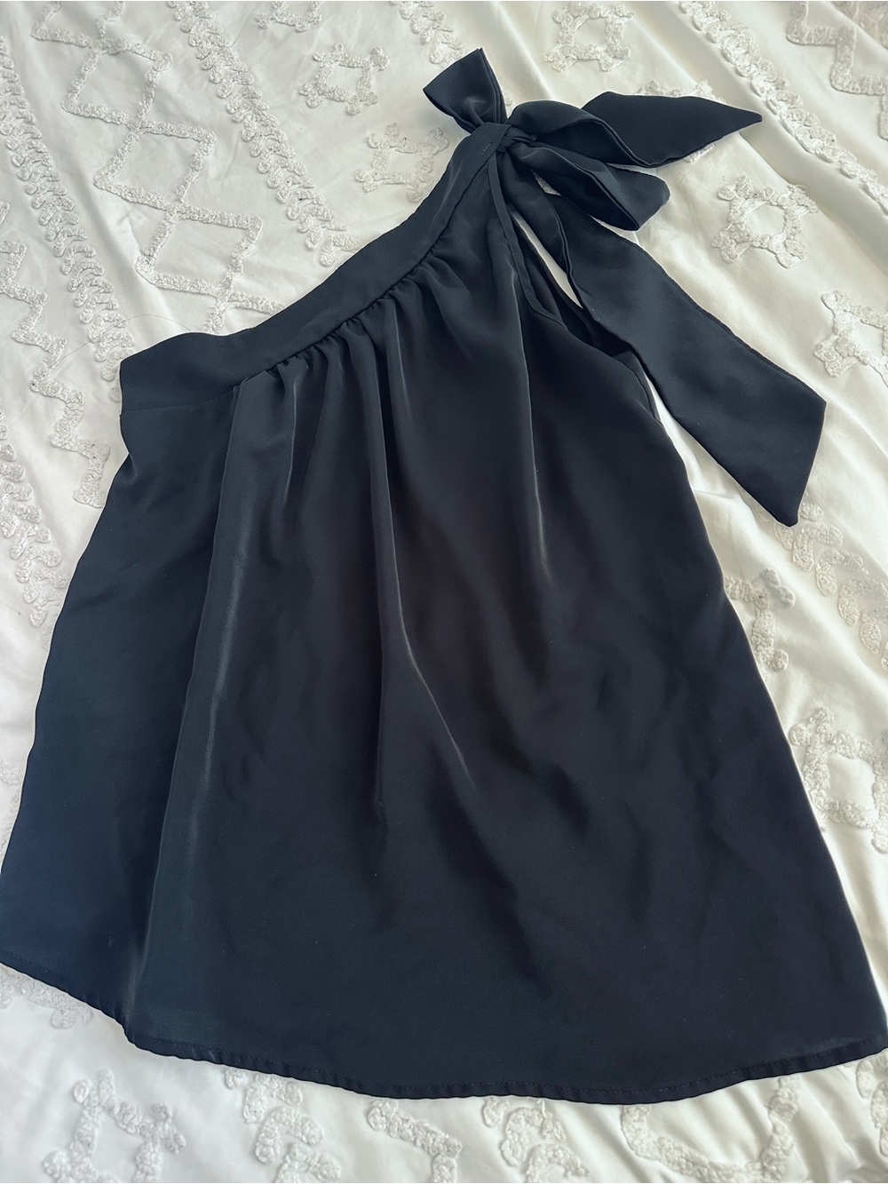One-Shoulder Black Bow Dress
